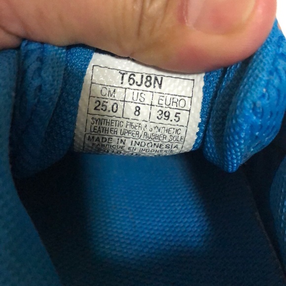 Asiscs shoes Size 8 - Picture 8 of 8